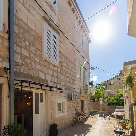 Tina Appartement Vis